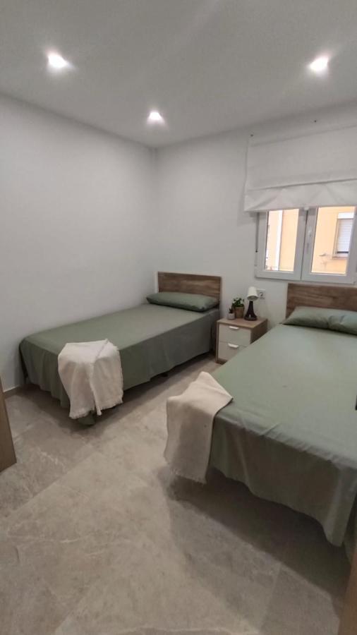 شقة Piso Malaga Cerca Playa المظهر الخارجي الصورة