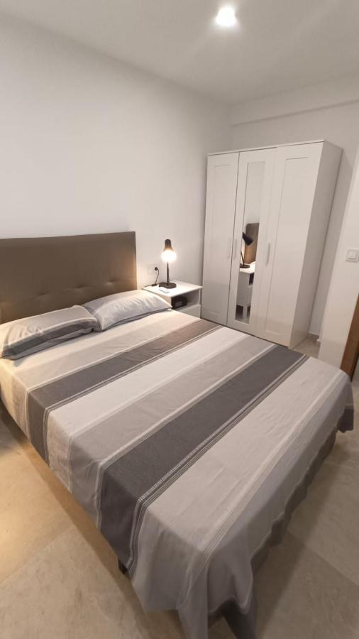 شقة Piso Malaga Cerca Playa المظهر الخارجي الصورة